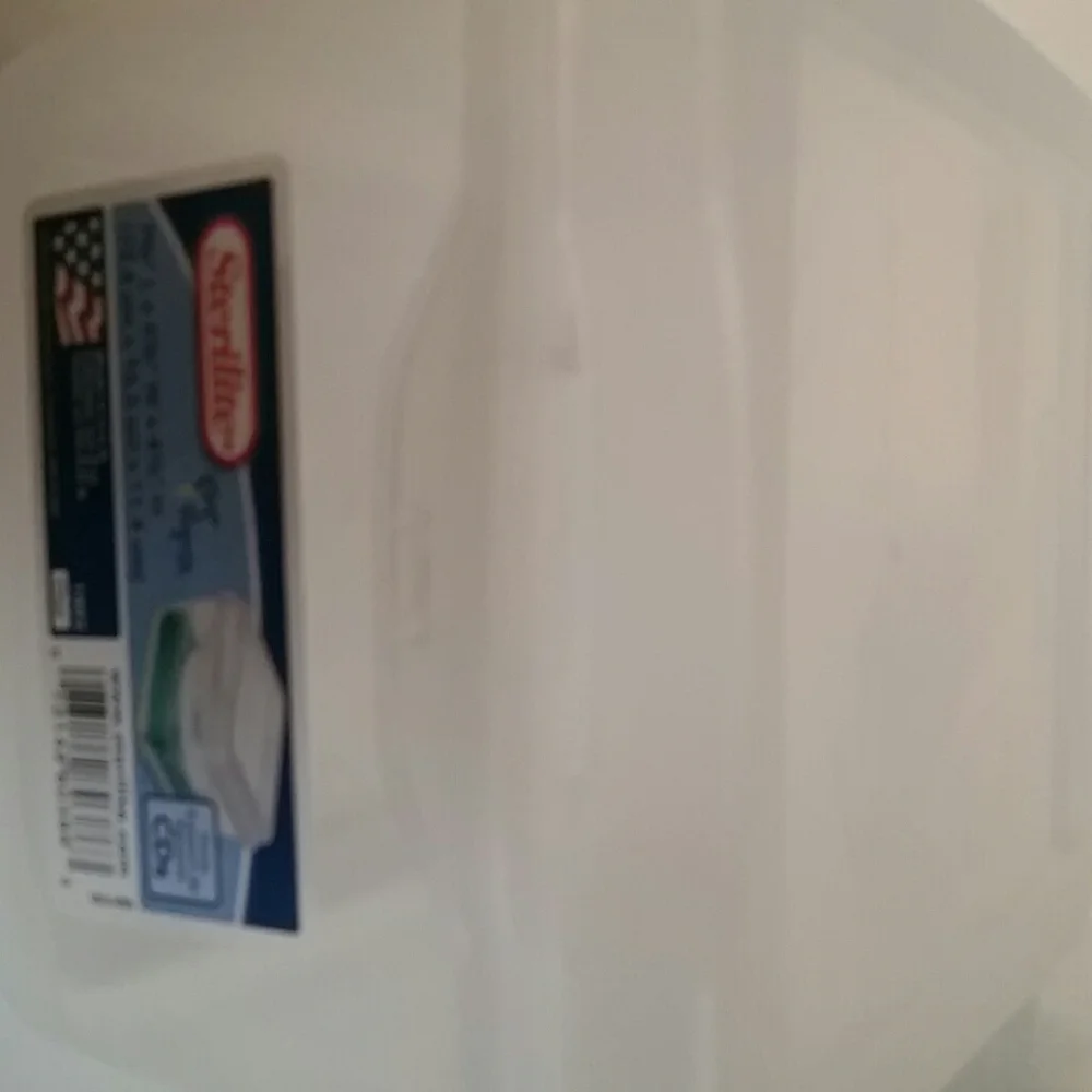 6 Sterilite Flip Top Storage Tubs Boxes